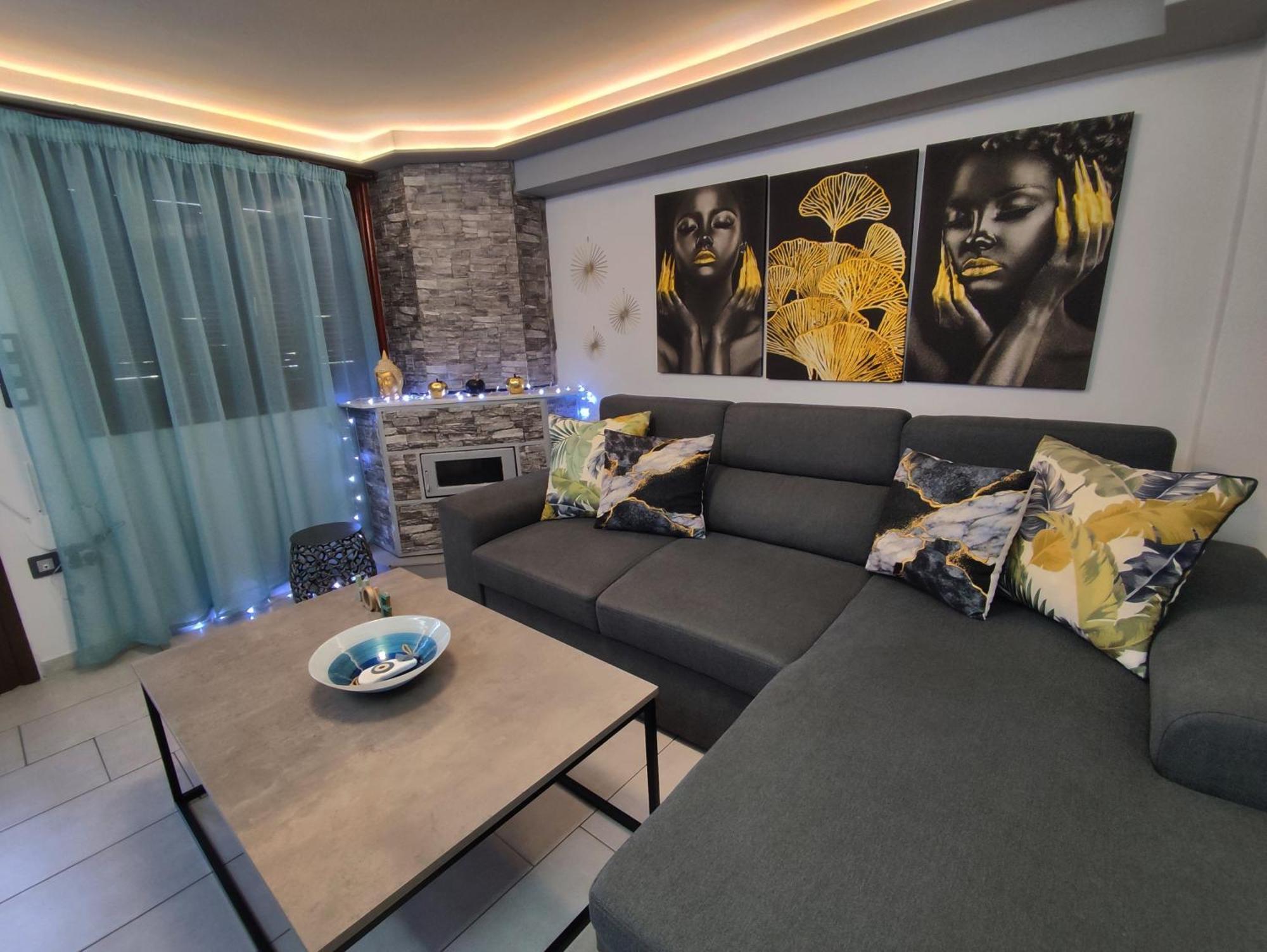 Anastasia'S Apartment With Yard Athens Ngoại thất bức ảnh